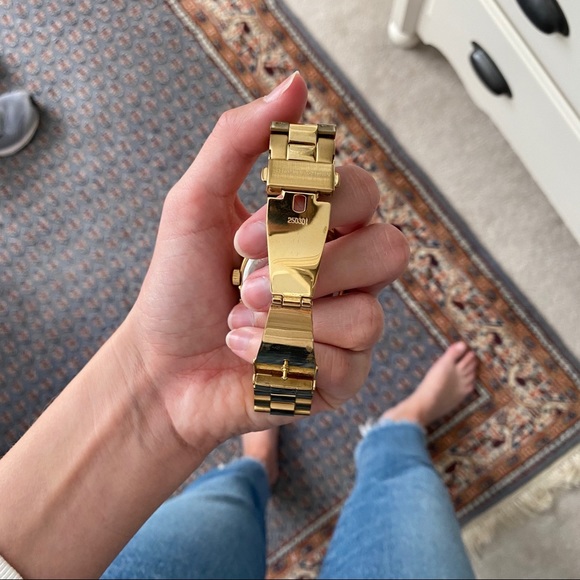 Michael Kors MK5055 Runway Chronograph Gold Watch - Picture 3 of 12